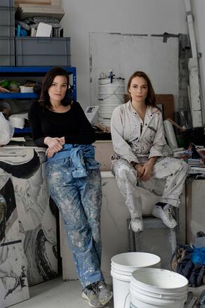 Das Künstlerinnenduo Peles Empire (Barbara Wolff und Katharina Stöver) erhält das erste Peter Jacobi Stipendium. Foto: Christoph Mack